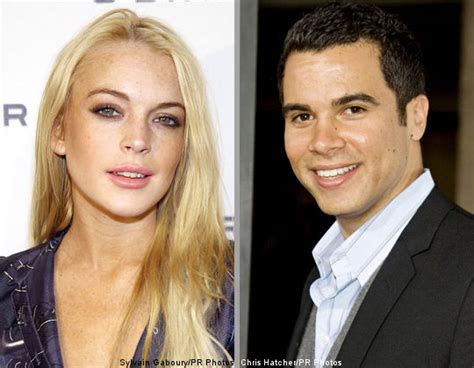 Cash warren lindsay lohan  A snitch told Us that after chatting for about thirty minutes at the club, "Lindsay and Cash started making out